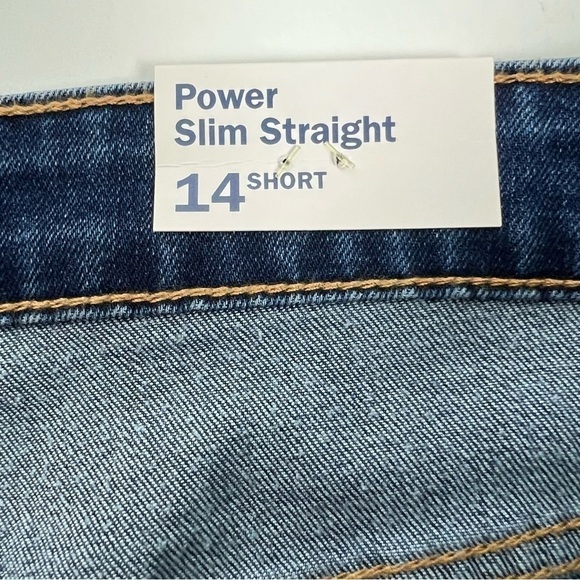 NWT Old Navy Women Power Slim Straight Blue Jeans Sz 14 Short Distressed Stretch - Picture 7 of 16